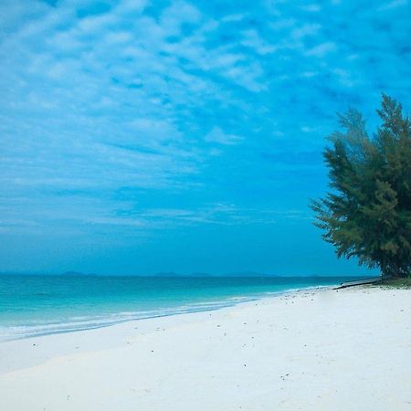 Aseania Resort Pulau Besar Mersing Eksteriør bilde