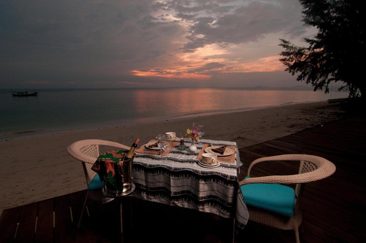 Aseania Resort Pulau Besar Mersing Eksteriør bilde