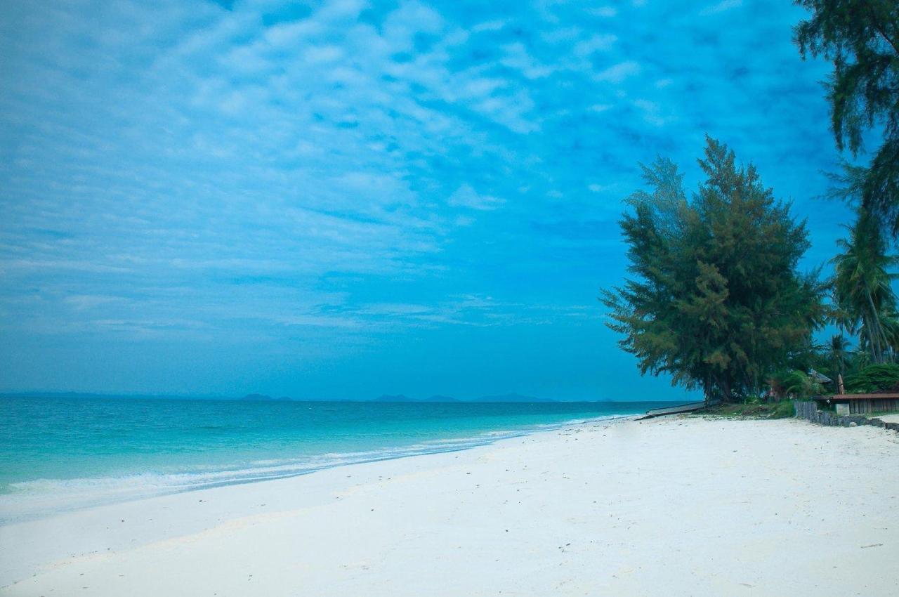 Aseania Resort Pulau Besar Mersing Eksteriør bilde